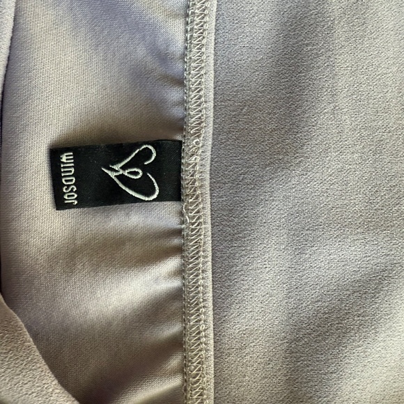 Windsor- Stylish Crepe Mini Lilac Dress- Never Worn- NWOT- Size XS - Picture 4 of 5